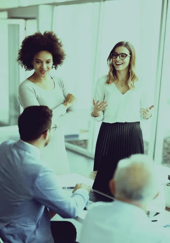 Jak zajistit silné postavení žen ve finančním sektoru?
